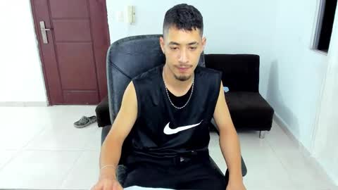 Snapshot of chandler_kenji chatting on February 25, 2026, 1:15 am Kenji online show from February 25, 2026, 1:15 am