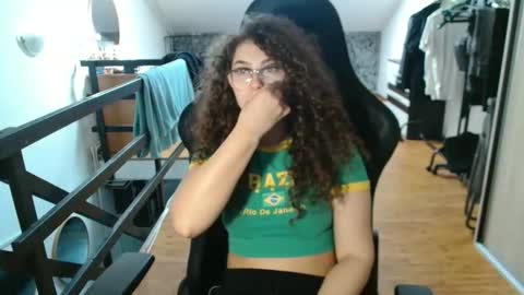 Stephanieblisss online show from February 28, 2026, 11:44 am