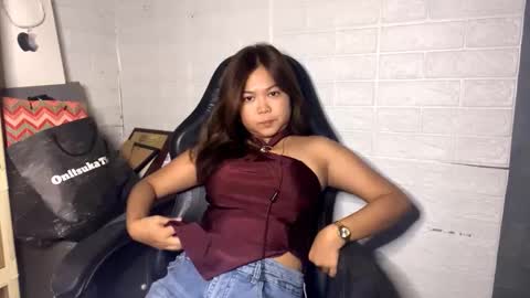 Mia online show from March 23, 2026, 10:08 am