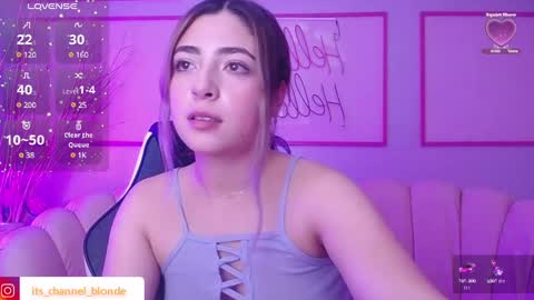 Snapshot of channel_blonde_a chatting on January 9, 2025, 8:01 pm channel_blonde_a online show from January 9, 2025, 8:01 pm