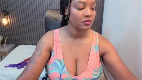 Snapshot of channel_brunette chatting on February 27, 2026, 2:17 pm Chanel online show from February 27, 2026, 2:17 pm