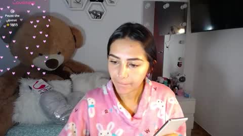 Snapshot of channelrose_1 chatting on November 3, 2025, 12:28 pm Isabella online show from November 3, 2025, 12:28 pm