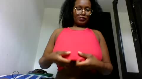 Snapshot of chantal99 chatting on July 2, 2026, 3:40 pm chantal99 online show from July 2, 2026, 3:40 pm