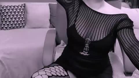 Snapshot of chantallovely chatting on February 16, 2025, 4:53 am The Queen online show from February 16, 2025, 4:53 am