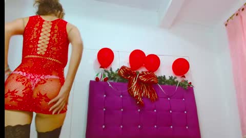 Snapshot of chantalsemenova2023 chatting on January 2, 2025, 7:18 pm chantal sweety and horny latina for u online show from January 2, 2025, 7:18 pm