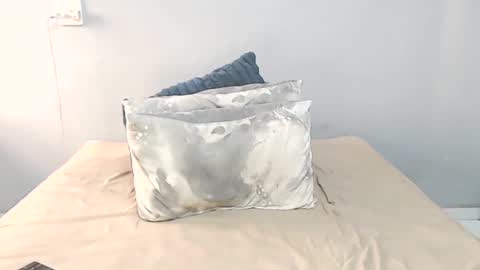 Snapshot of chantel87_ chatting on November 10, 2025, 9:08 am chantel87_ online show from November 10, 2025, 9:08 am