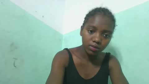 chanteuse655720 online show from May 1, 2026, 3:33 am