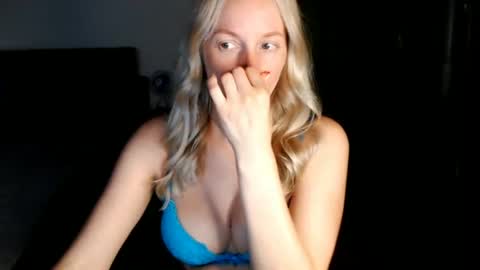 We Vibe  Device that vibrates at the sound of Tips and makes me wet. vibe lush edging daddy lovense online show from August 6, 2026, 9:39 pm