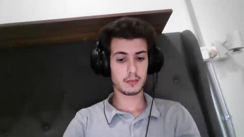 Snapshot of charismaticcharm chatting on January 10, 2025, 7:04 am charismaticcharm online show from January 10, 2025, 7:04 am