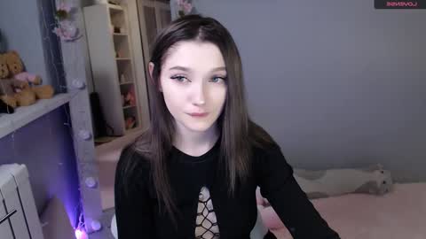 Snapshot of charityryah chatting on December 7, 2024, 2:46 pm Hi guys Welcome to my room online show from December 7, 2024, 2:46 pm