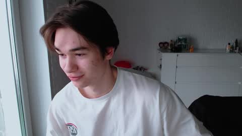 charleshanson69 online show from October 17, 2025, 11:24 am