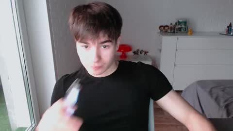 charleshanson69 online show from November 21, 2025, 11:31 am