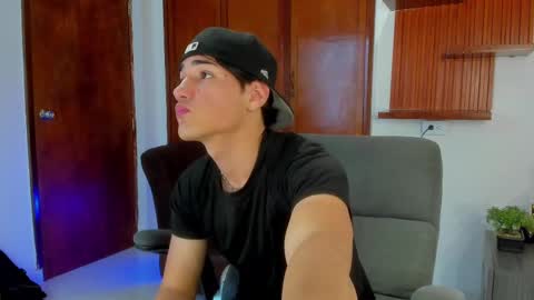 Snapshot of charley_morgan chatting on February 7, 2025, 7:06 pm charley_morgan online show from February 7, 2025, 7:06 pm