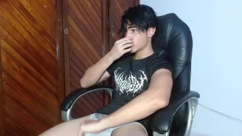 Snapshot of charley_morgan chatting on September 21, 2025, 6:31 pm charley_morgan online show from September 21, 2025, 6:31 pm