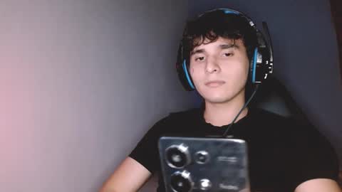 Snapshot of charley_quin chatting on October 8, 2025, 3:26 am Charley quinn online show from October 8, 2025, 3:26 am