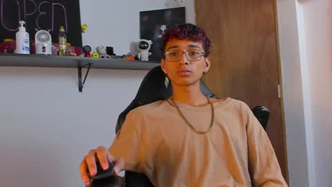 Charles Russo online show from December 11, 2024, 5:48 pm