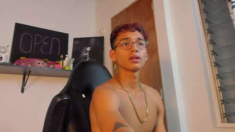 Charles Russo online show from December 28, 2024, 3:26 am