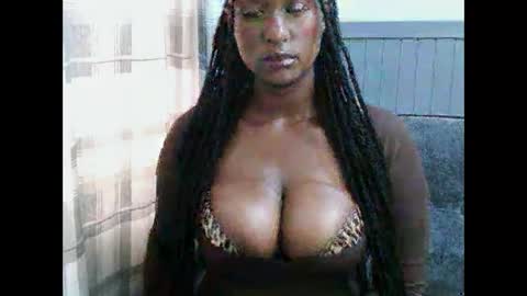 Snapshot of charllette chatting on May 19, 2026, 7:58 am charllette online show from May 19, 2026, 7:58 am