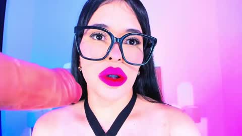 Snapshot of charlootteevans chatting on February 10, 2025, 1:35 am Charloott Evans online show from February 10, 2025, 1:35 am