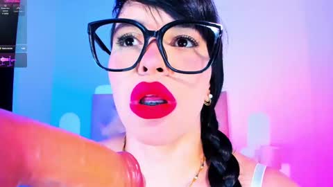 Snapshot of charlootteevans chatting on March 11, 2025, 3:26 am Charloott Evans online show from March 11, 2025, 3:26 am