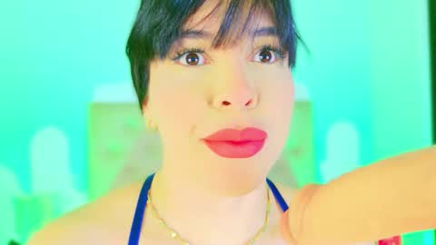 Snapshot of charlootteevans chatting on October 5, 2025, 7:23 pm Charloott Evans online show from October 5, 2025, 7:23 pm