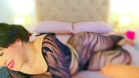 Snapshot of charlootteevans chatting on October 11, 2025, 9:35 pm Charloott Evans online show from October 11, 2025, 9:35 pm