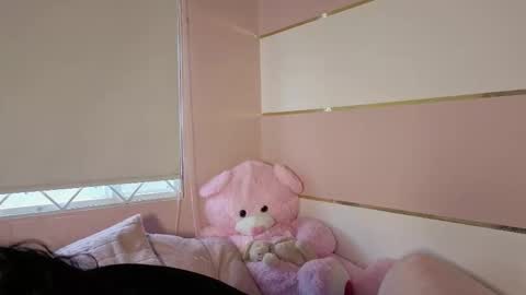 Snapshot of charlote__miller chatting on October 13, 2025, 11:43 am You honey online show from October 13, 2025, 11:43 am