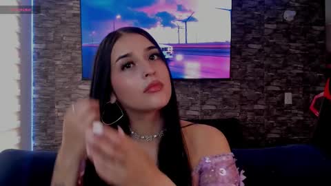 Charlotte  online show from February 12, 2026, 9:10 pm