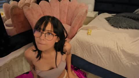 Charlotte online show from February 28, 2025, 11:01 pm