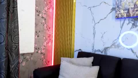 Snapshot of charlotte_skinny11_aws chatting on November 1, 2025, 7:05 pm charlotte_skinny11_aws online show from November 1, 2025, 7:05 pm