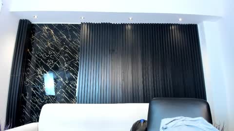 Snapshot of charlotte_whitee1 chatting on October 18, 2025, 12:17 pm Charlotte Everyday From 0700 to 1300 Col Time online show from October 18, 2025, 12:17 pm