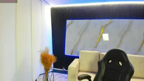 Charlotte  Everyday From 0700 to 1300 Col Time online show from April 17, 2026, 11:46 am