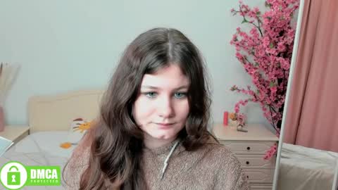 Snapshot of charlotte_wow chatting on December 6, 2024, 3:33 pm Charlotte online show from December 6, 2024, 3:33 pm