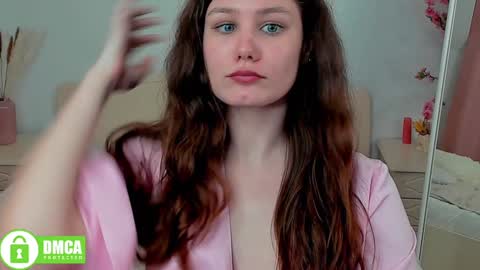 Snapshot of charlotte_wow chatting on December 8, 2024, 5:01 pm Charlotte online show from December 8, 2024, 5:01 pm