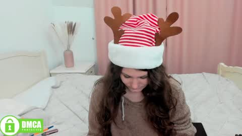 Snapshot of charlotte_wow chatting on December 15, 2024, 2:48 pm Charlotte online show from December 15, 2024, 2:48 pm