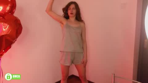 Snapshot of charlotte_wow chatting on February 15, 2025, 5:51 am Charlotte online show from February 15, 2025, 5:51 am