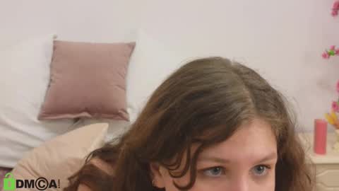 Snapshot of charlotte_wow chatting on March 2, 2025, 8:18 pm Charlotte online show from March 2, 2025, 8:18 pm