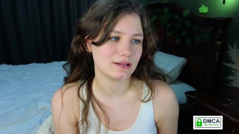 Snapshot of charlotte_wow chatting on March 11, 2025, 8:09 pm Charlotte online show from March 11, 2025, 8:09 pm