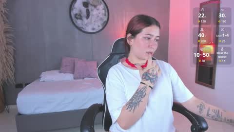 Charlottee online show from February 15, 2026, 7:51 am