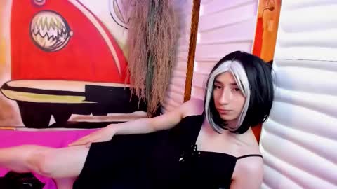 Snapshot of charlottee_slaave chatting on November 3, 2025, 8:21 pm CHARLOTTE online show from November 3, 2025, 8:21 pm