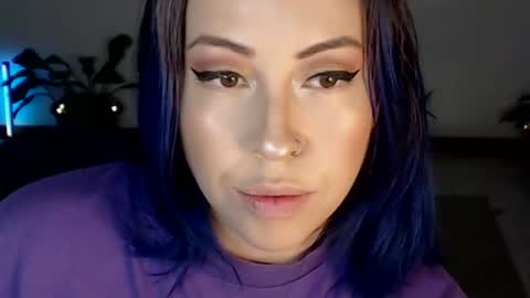 charlottezoe online show from July 19, 2026, 7:12 am