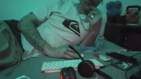 Snapshot of charlyfunnydead chatting on June 3, 2026, 12:13 am charlyfunnydead online show from June 3, 2026, 12:13 am