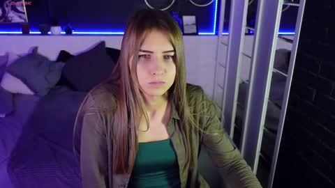 Snapshot of charmbianca chatting on February 23, 2025, 5:34 am Bianca online show from February 23, 2025, 5:34 am