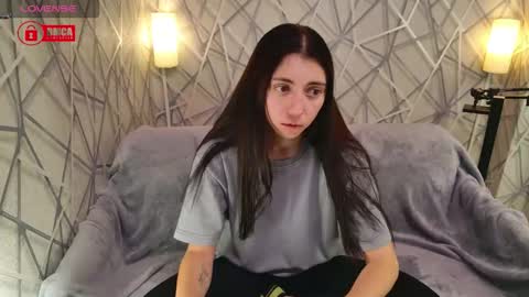 CharmingLIA online show from January 12, 2026, 10:15 pm