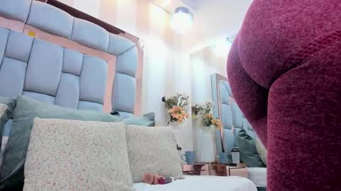 Charol  online show from February 4, 2026, 12:22 pm