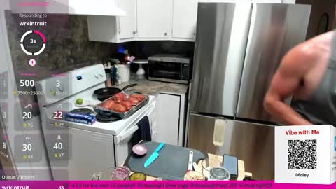 Onlyfans chasingfit Instagram the arguer Twitter chasingfitOF online show from October 4, 2025, 9:24 pm