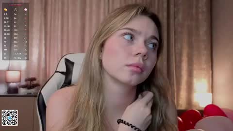 Emilia online show from June 14, 2026, 4:25 am