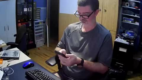 wanaBeYourToy online show from December 5, 2025, 11:19 am