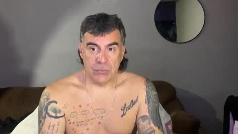 chato012 online show from May 24, 2026, 8:19 am