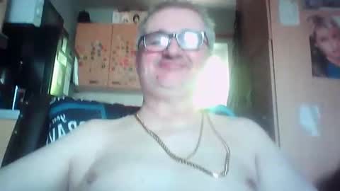 lee online show from May 25, 2026, 2:45 pm